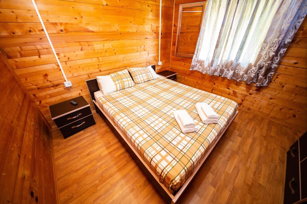 Guest House Luiza Borsh Zewnętrze zdjęcie