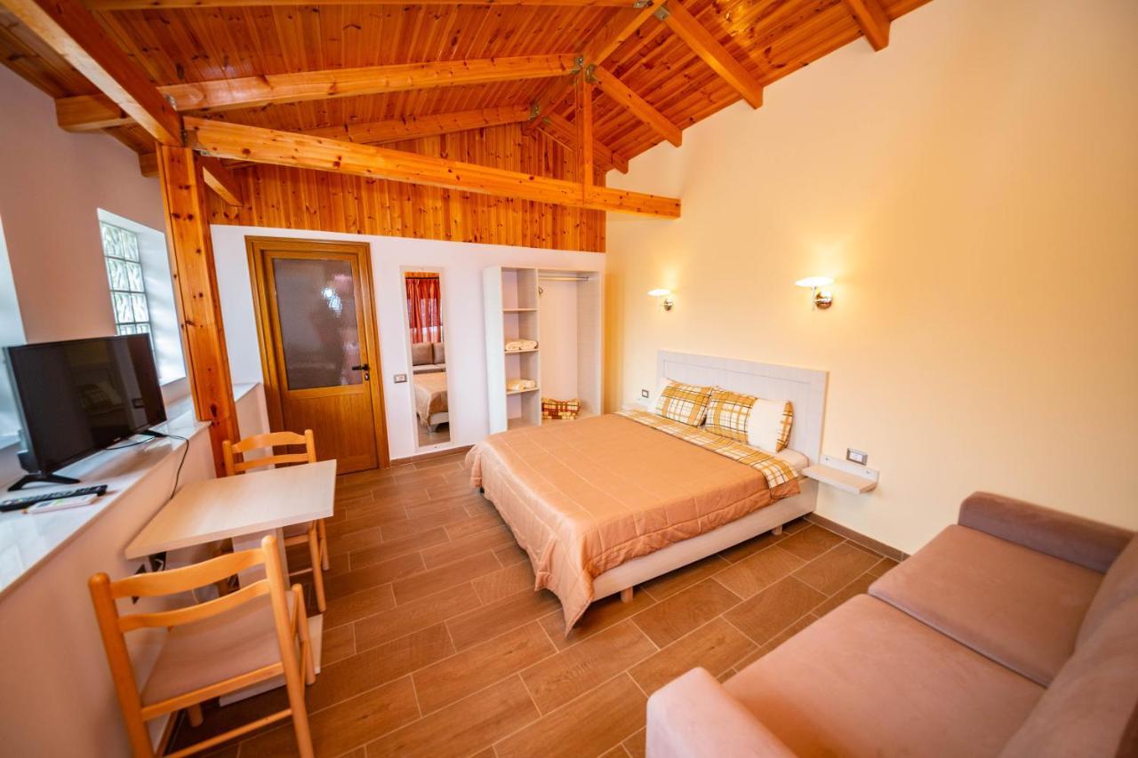 Guest House Luiza Borsh Zewnętrze zdjęcie