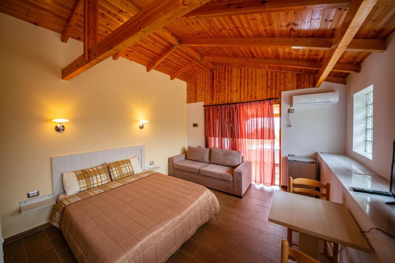 Guest House Luiza Borsh Zewnętrze zdjęcie